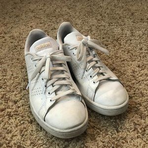 White Adidas Tennis Shoes